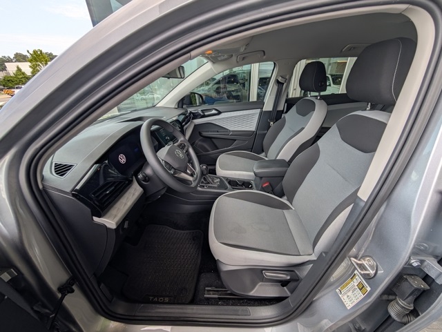 used 2022 Volkswagen Taos car, priced at $17,900