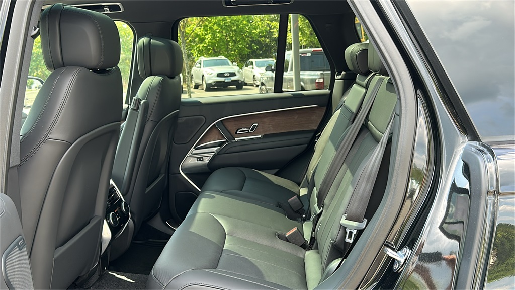 new 2025 Land Rover Range Rover car, priced at $128,910