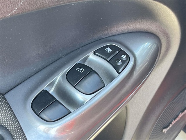 used 2015 Nissan Juke car, priced at $7,988