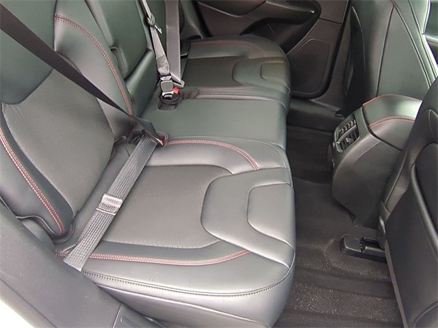 used 2022 Jeep Cherokee car, priced at $24,311