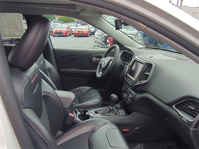 used 2022 Jeep Cherokee car, priced at $24,311
