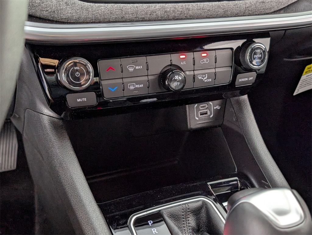 new 2025 Jeep Compass car, priced at $26,308