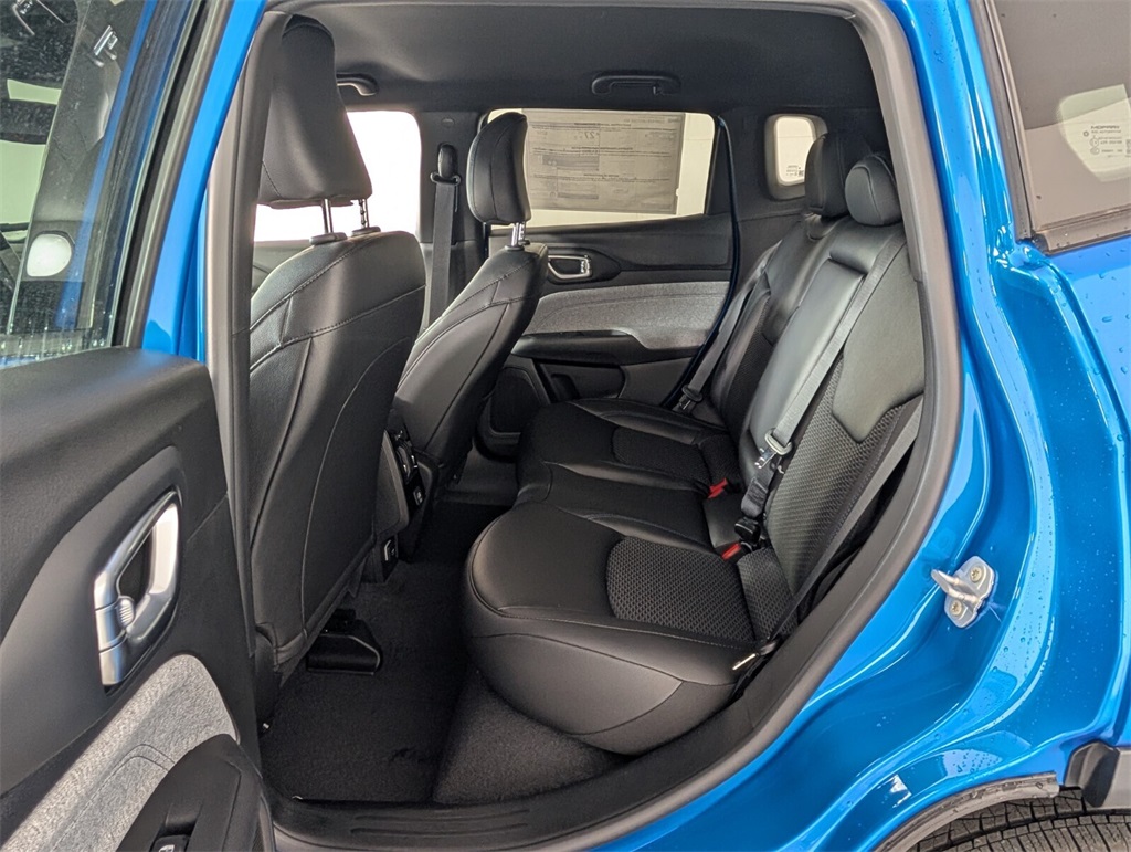 new 2025 Jeep Compass car, priced at $26,308
