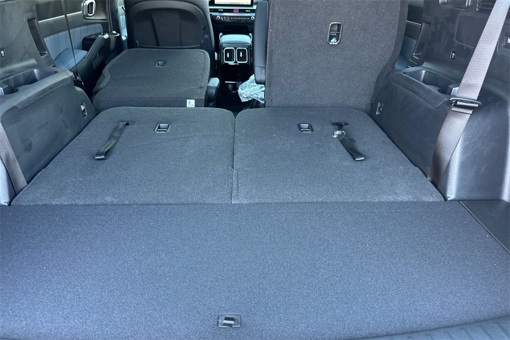 new 2025 Kia Sorento Hybrid car, priced at $48,366
