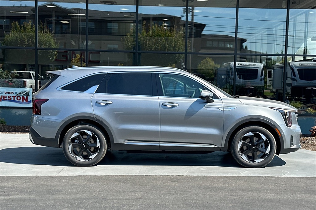 new 2025 Kia Sorento Hybrid car, priced at $48,366