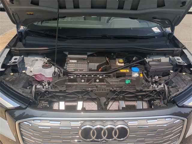 new 2025 Audi Q4 e-tron car, priced at $59,285