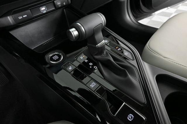new 2025 Kia Niro car, priced at $29,997
