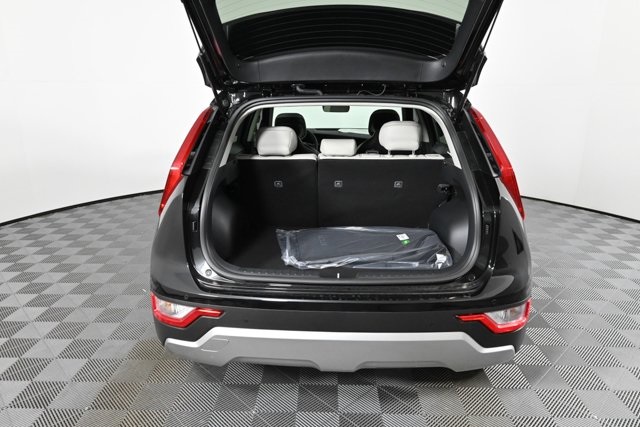 new 2025 Kia Niro car, priced at $29,997