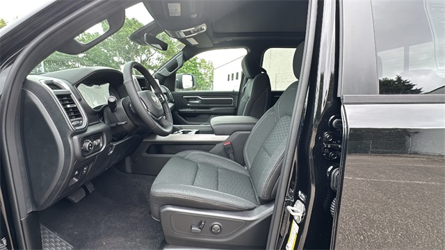 new 2026 Ram 1500 car, priced at $61,185