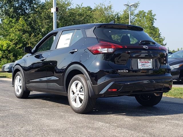 new 2025 Nissan Kicks Play car, priced at $23,135