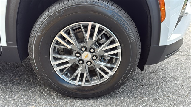 new 2026 Chevrolet Traverse car, priced at $46,120