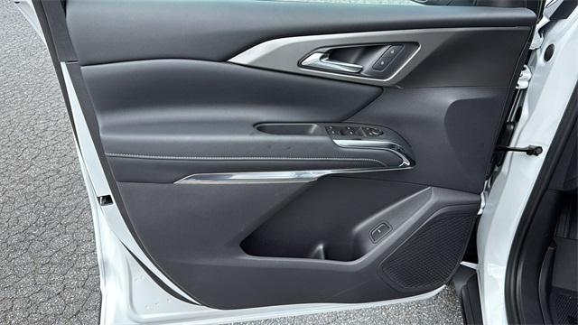 new 2026 Chevrolet Traverse car, priced at $46,120