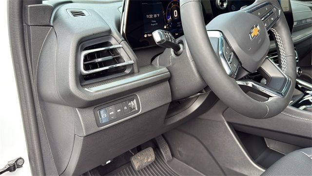 new 2026 Chevrolet Traverse car, priced at $46,120