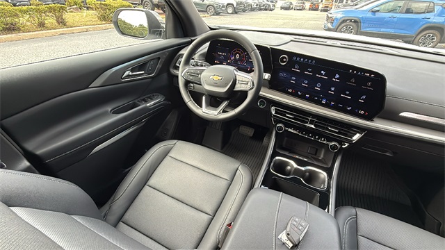 new 2026 Chevrolet Traverse car, priced at $46,120
