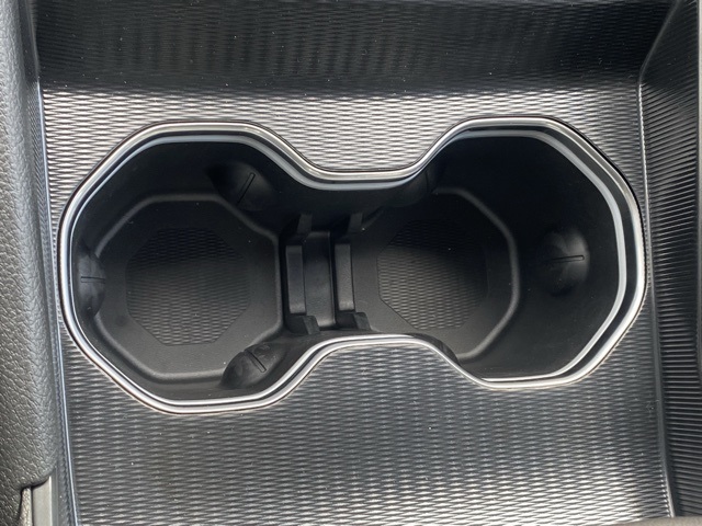 new 2025 Jeep Grand Cherokee car, priced at $39,301