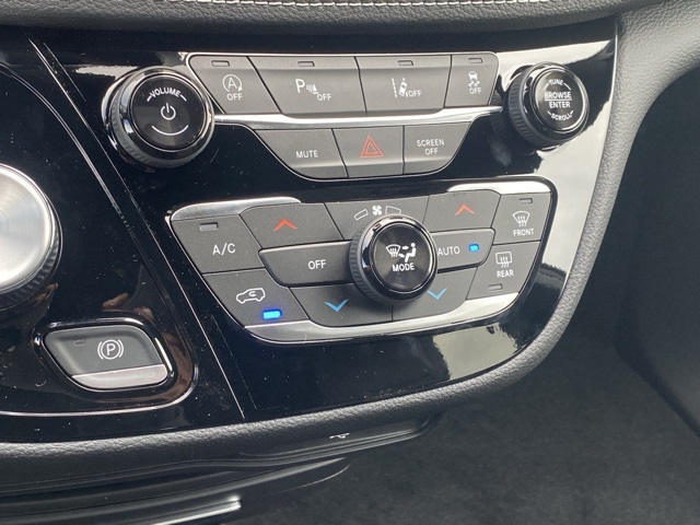 new 2026 Chrysler Pacifica car, priced at $38,033