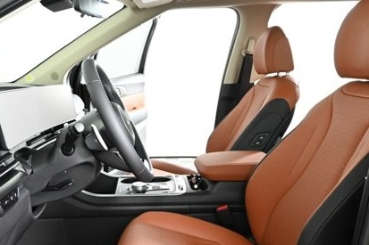 new 2026 Kia Carnival Hybrid car, priced at $56,105