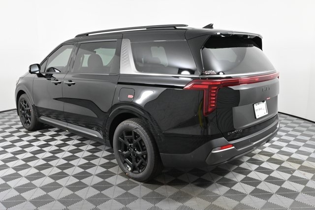 new 2026 Kia Carnival Hybrid car, priced at $56,105