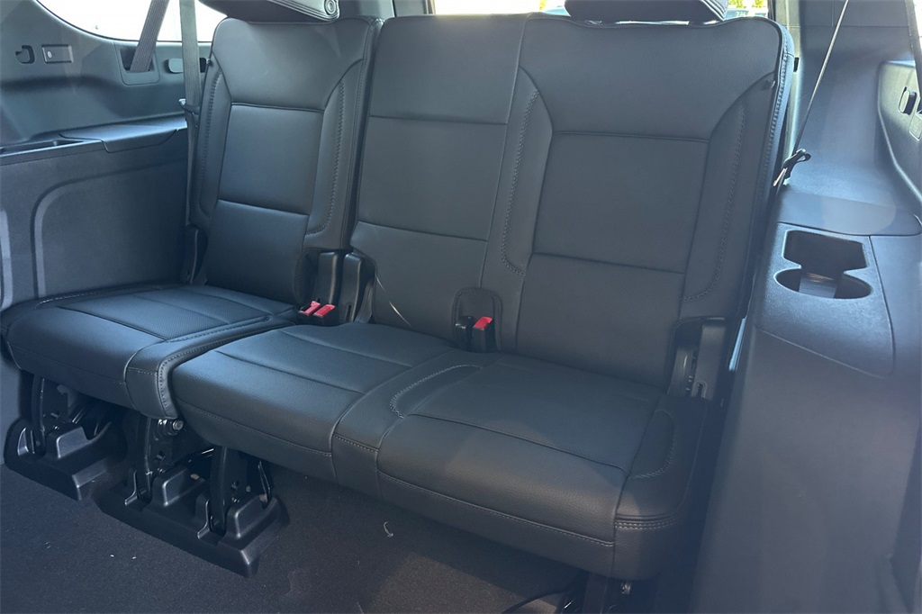 new 2025 GMC Yukon XL car, priced at $95,945