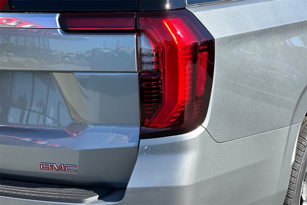 new 2025 GMC Yukon XL car, priced at $95,945