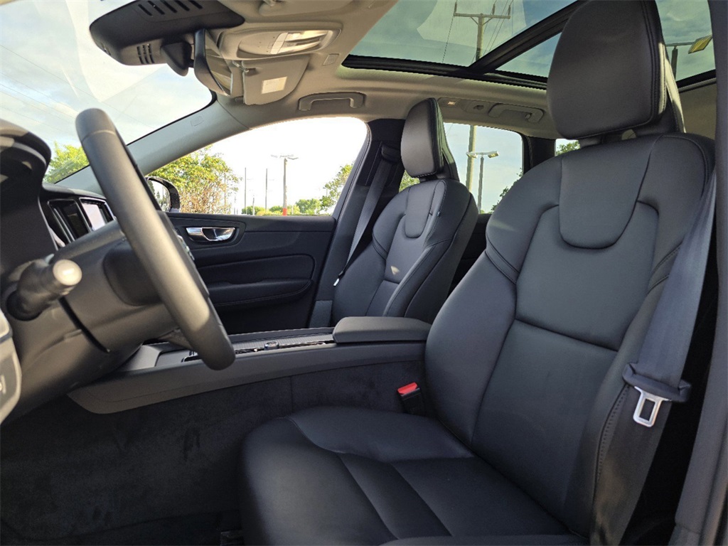 new 2025 Volvo XC60 car, priced at $45,642
