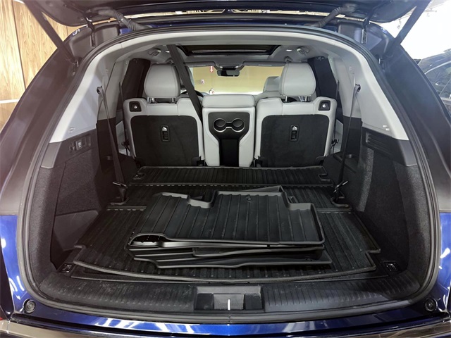 used 2023 Acura MDX car, priced at $41,676