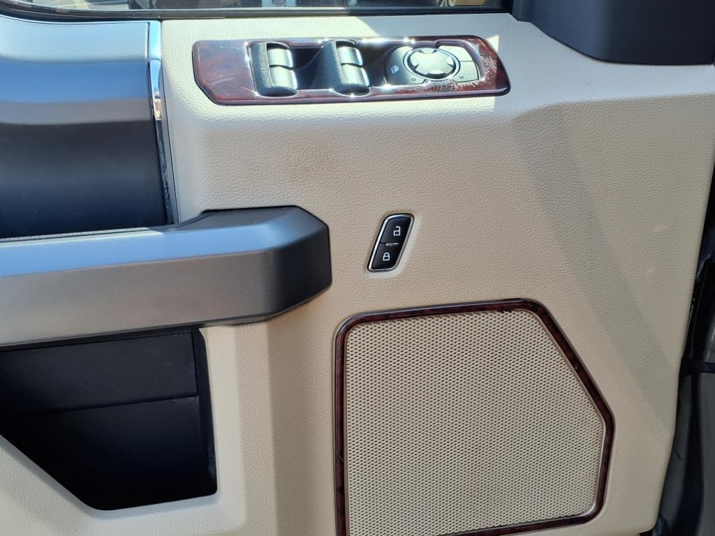 used 2019 Ford F-150 car, priced at $29,900