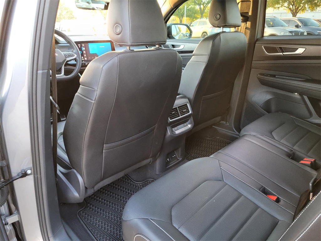 used 2025 Volkswagen Atlas Cross Sport car, priced at $41,845