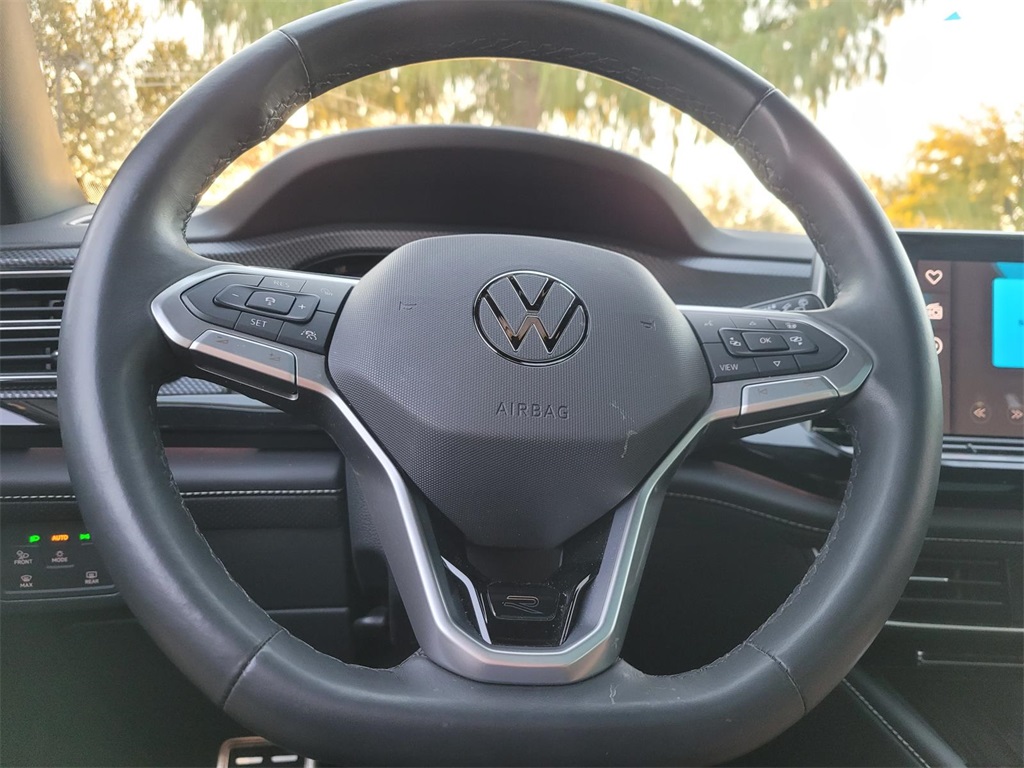 used 2025 Volkswagen Atlas Cross Sport car, priced at $41,845