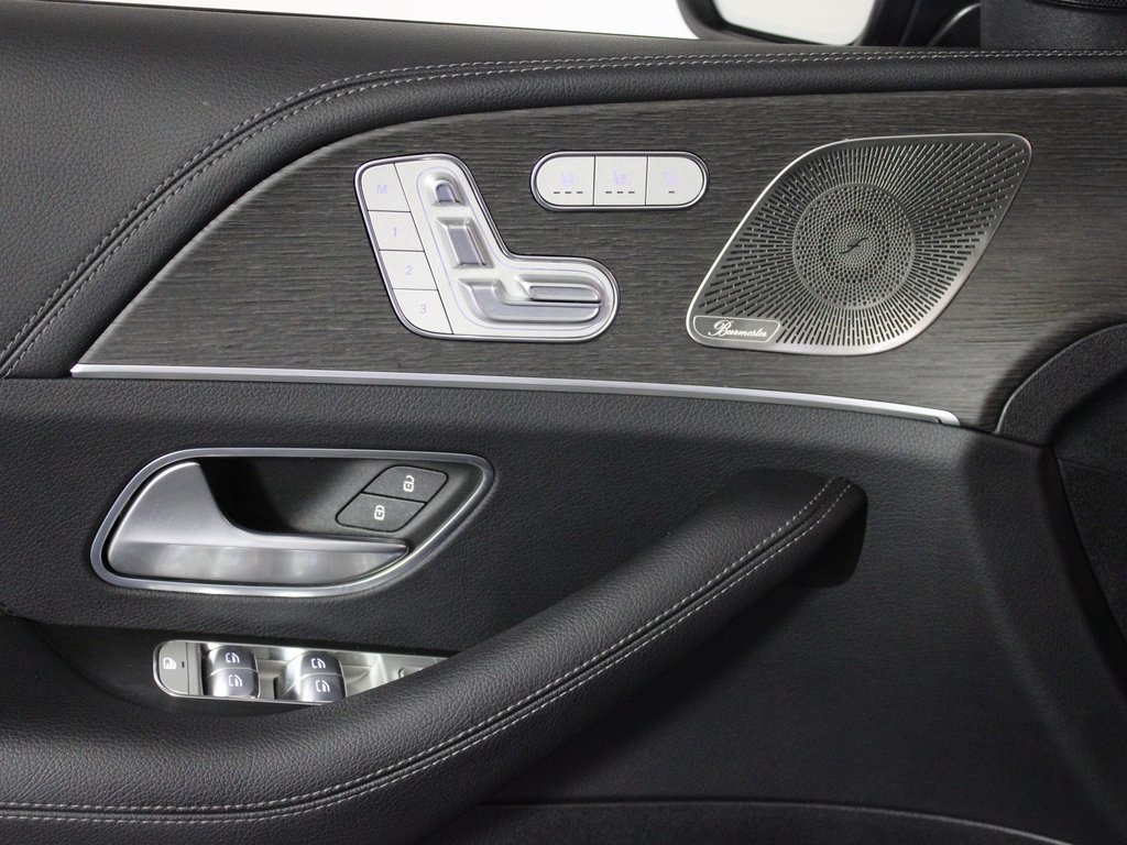 used 2022 Mercedes-Benz GLE car, priced at $46,888