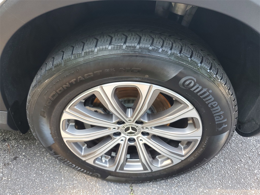 used 2023 Mercedes-Benz GLC car, priced at $38,998