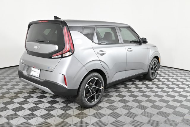 new 2025 Kia Soul car, priced at $26,896