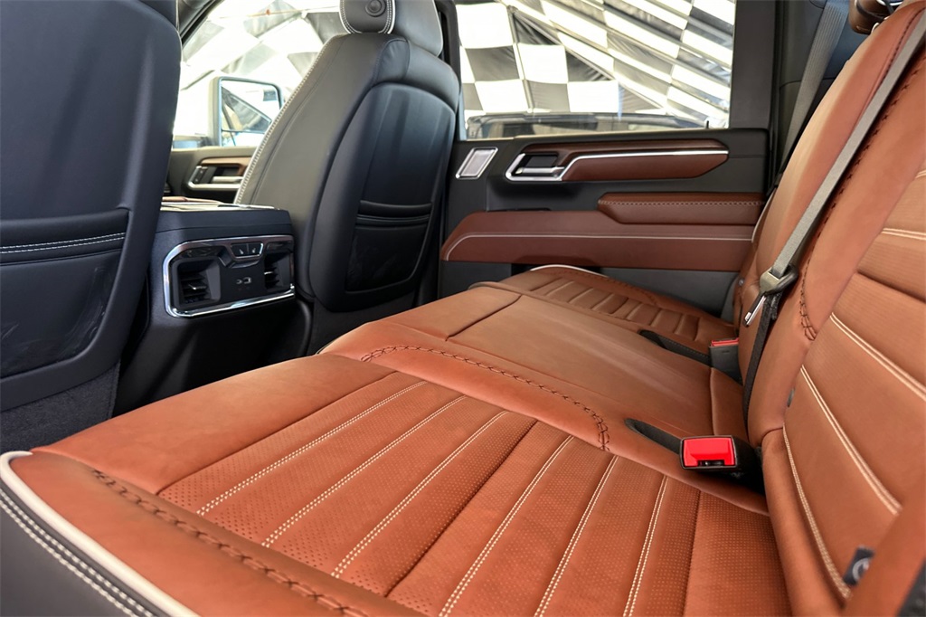 new 2025 GMC Sierra 2500HD car, priced at $91,040