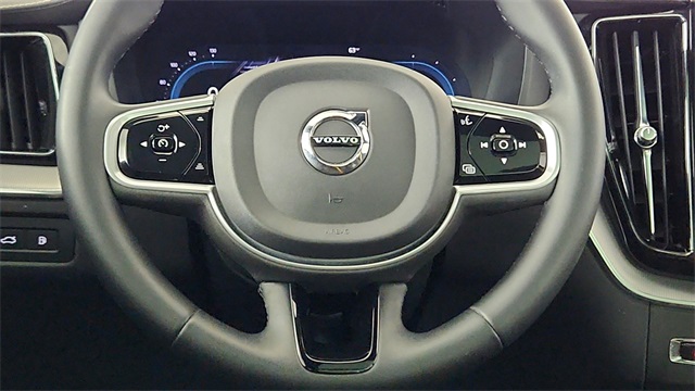 used 2022 Volvo XC60 Recharge Plug-In Hybrid car, priced at $52,997