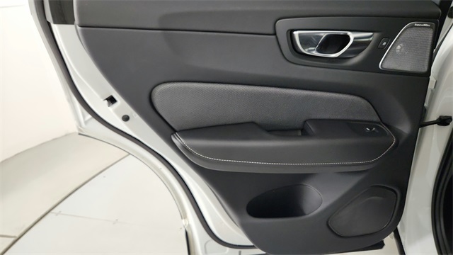 used 2022 Volvo XC60 Recharge Plug-In Hybrid car, priced at $52,997