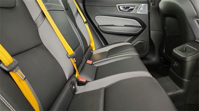 used 2022 Volvo XC60 Recharge Plug-In Hybrid car, priced at $52,997