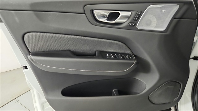 used 2022 Volvo XC60 Recharge Plug-In Hybrid car, priced at $52,997