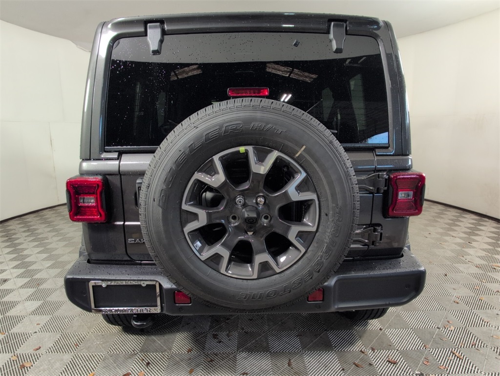 new 2025 Jeep Wrangler car, priced at $51,215
