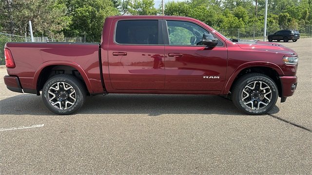 new 2025 Ram 1500 car, priced at $61,252