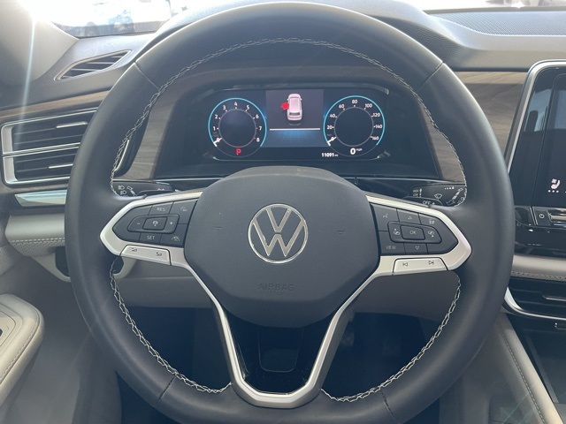 used 2024 Volkswagen Atlas car, priced at $32,900