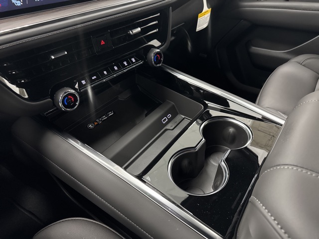 new 2025 Chevrolet Suburban car, priced at $74,350