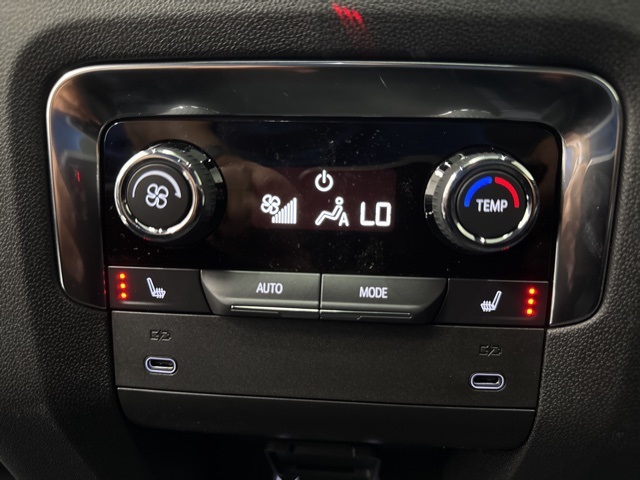 new 2025 Chevrolet Suburban car, priced at $74,350