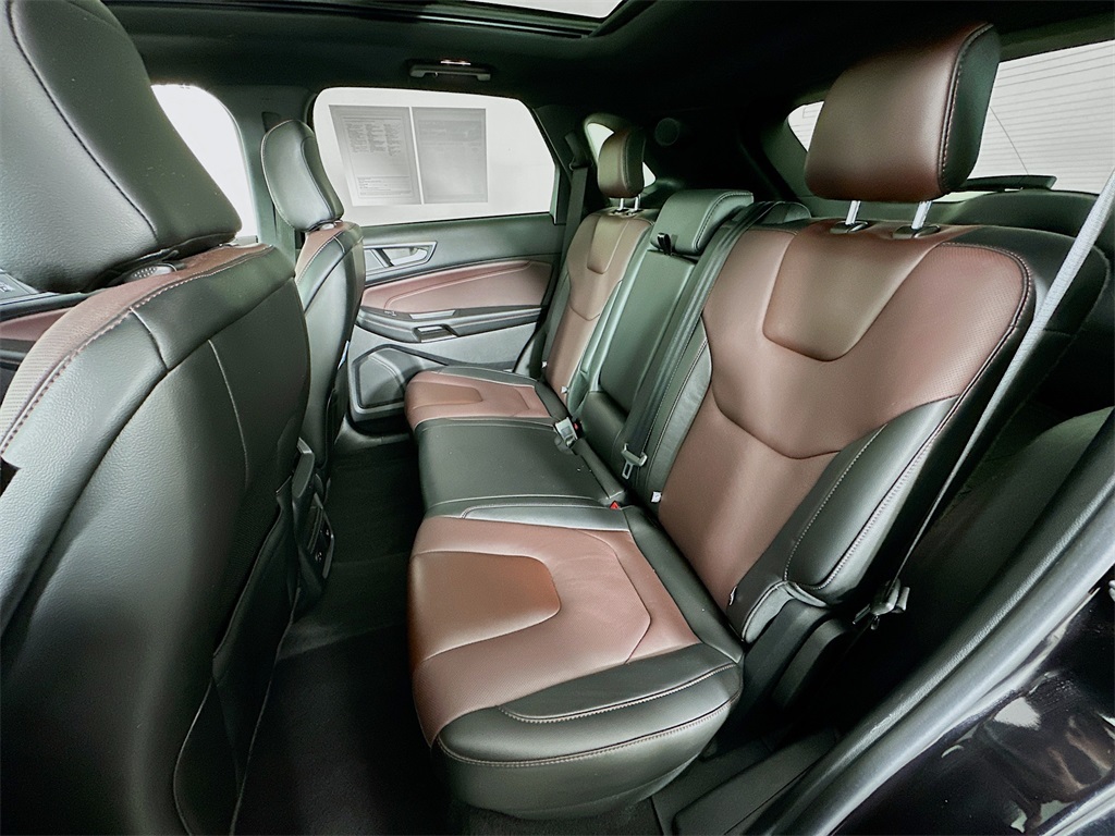 used 2021 Ford Edge car, priced at $21,490