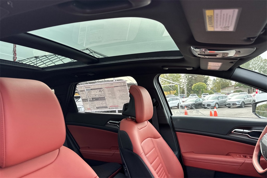 new 2026 Kia Sportage car, priced at $40,250