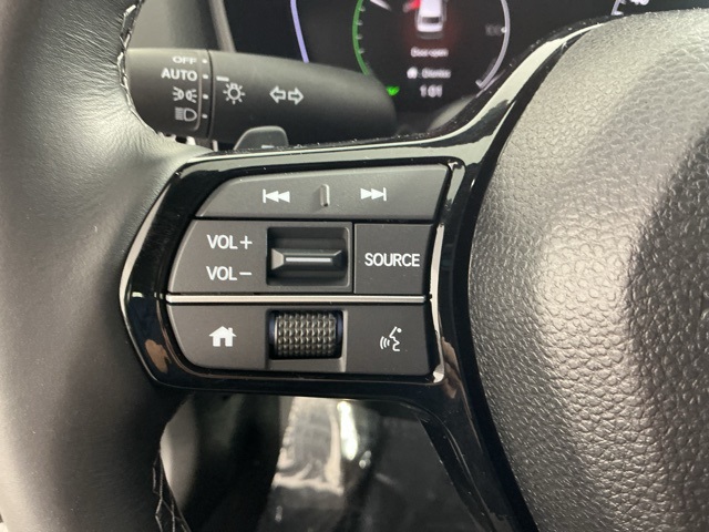 used 2025 Honda Civic Hybrid car, priced at $28,428