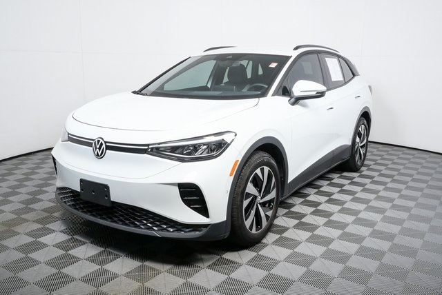 used 2024 Volkswagen ID.4 car, priced at $20,600