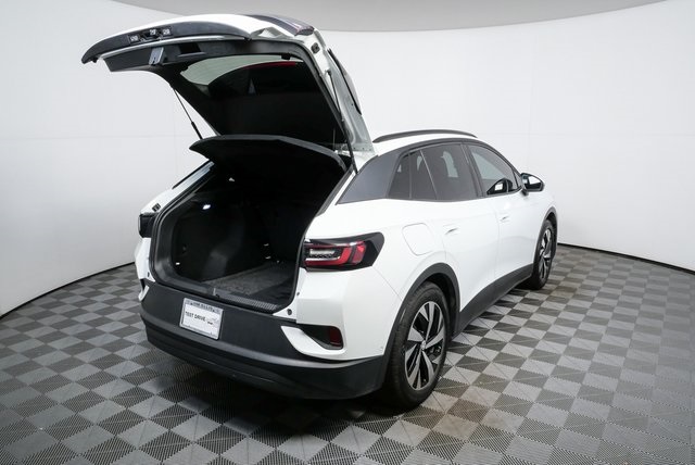 used 2024 Volkswagen ID.4 car, priced at $20,600