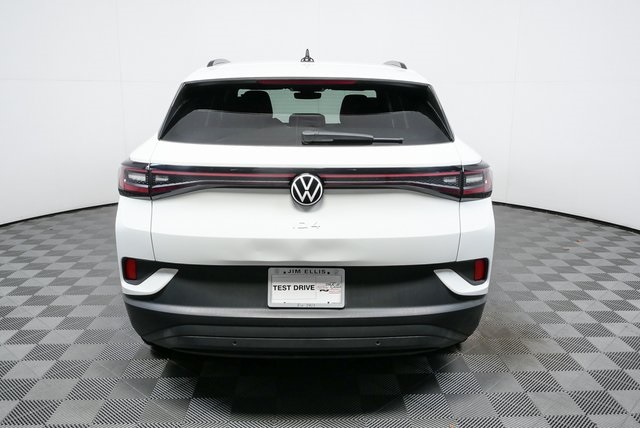 used 2024 Volkswagen ID.4 car, priced at $20,600
