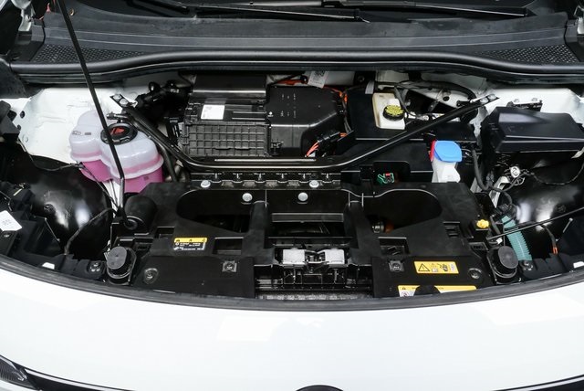 used 2024 Volkswagen ID.4 car, priced at $20,600