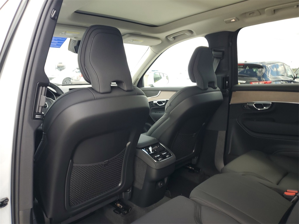 new 2026 Volvo XC90 car, priced at $59,345